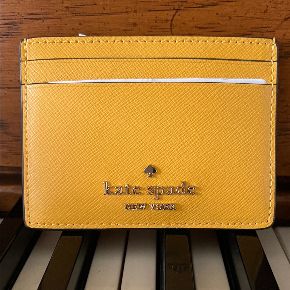 Kate Spade Daffodil Yellow Card Holder NWT - Picture 3 of 6